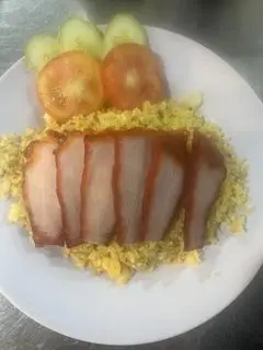 Hình ảnh cơm  chiên thịt xa xíu