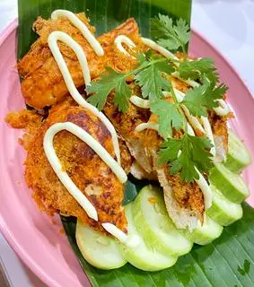 Hình ảnh Bánh Mì Nướng Muối Ớt Chà Bông Thuần Chay