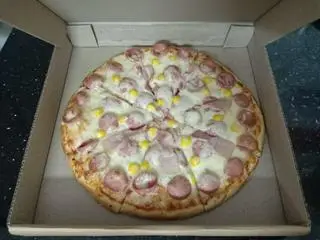 Hình ảnh Pizza Xúc xích (Sausage Pizza)