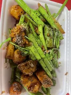 Hình ảnh Combo cá viên sốt tiêu đen
