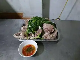 Hình ảnh Má thủ lợn hấp