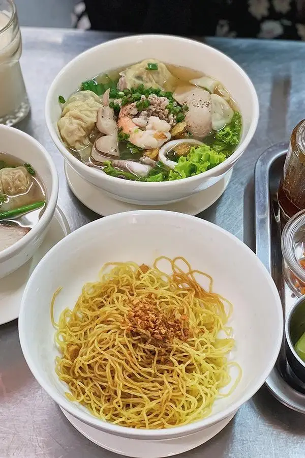Hình ảnh mì khô hoành thánh