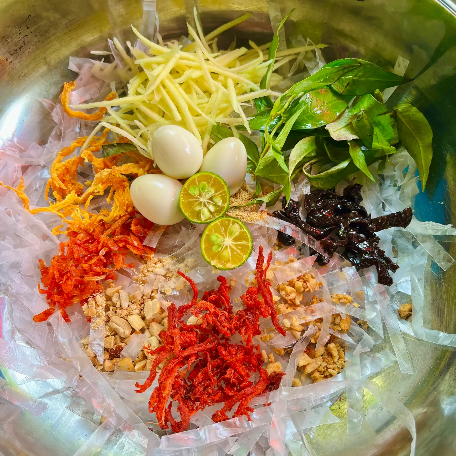 Hình ảnh Bánh tráng trộn - truyền thống (bánh sợi)
