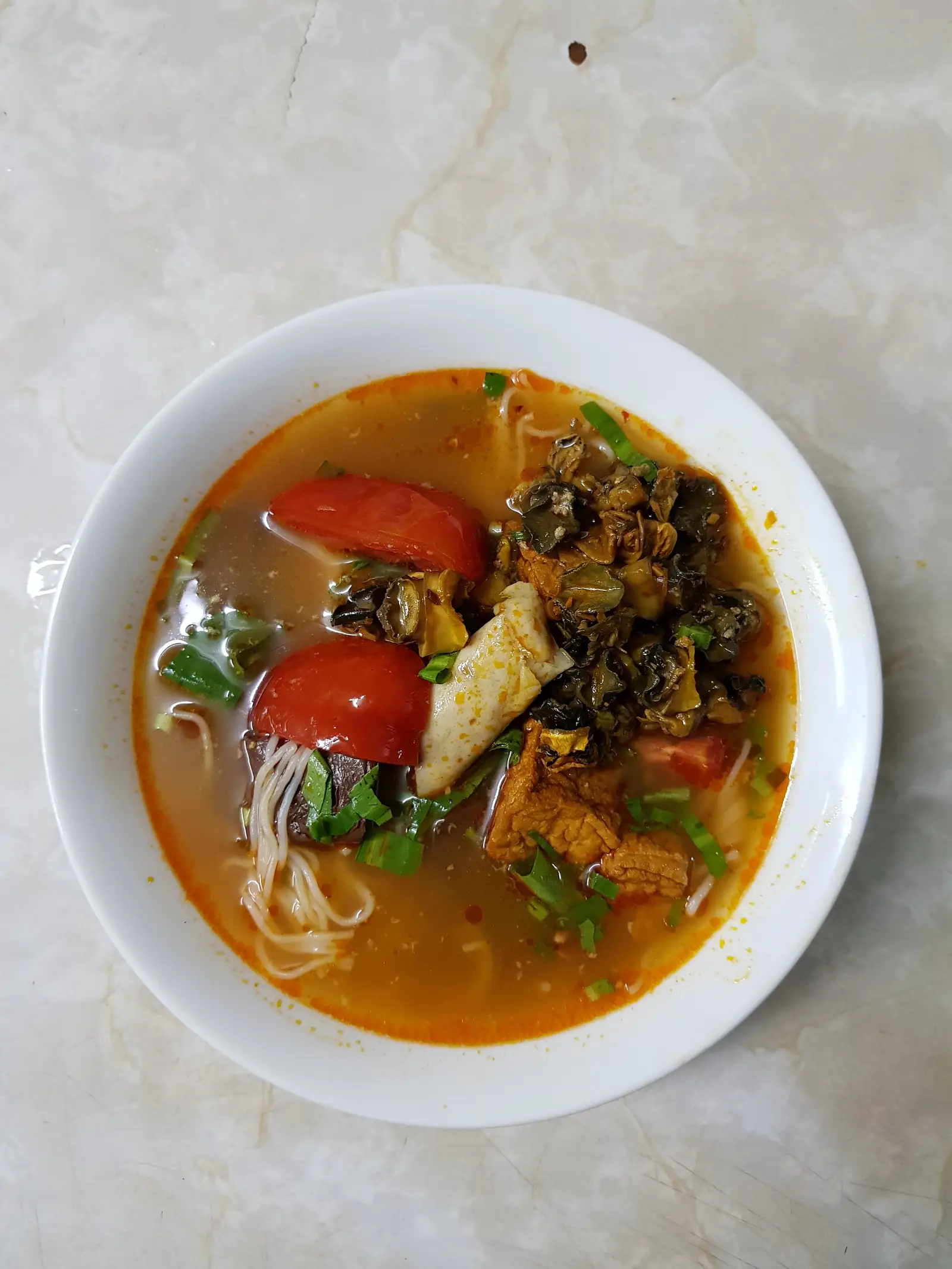 Hình ảnh Bún Riêu Chả, Ốc
