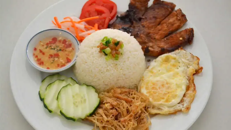 Hình ảnh Cơm Sườn Đặc Biệt 