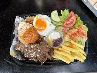 Hình ảnh Mì Hàn trộn tôm thịt và bò 5 món đặc biệt