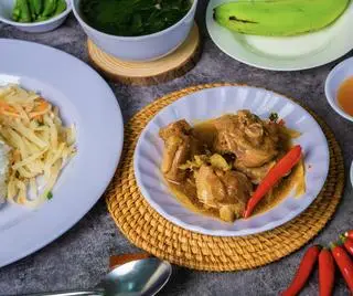 Hình ảnh Cơm vịt kho gừng