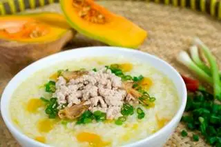 Hình ảnh Cháo thịt băm bí đỏ