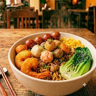 Hình ảnh Mì trộn Indomie viên chiên thập cẩm