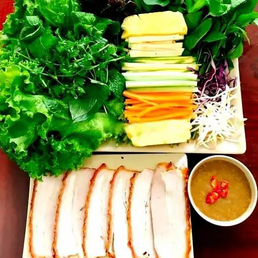 Hình ảnh Bánh tráng cuốn thịt heo quay