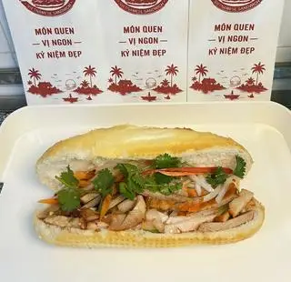 Hình ảnh Bánh mì thịt khìa