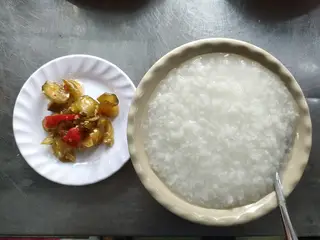 Hình ảnh Cháo trắng dưa mắm