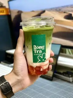 Hình ảnh Matcha latte dâu