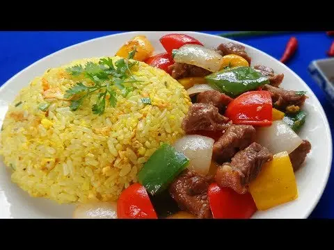 Hình ảnh Cơm chiên bò lúc lắc