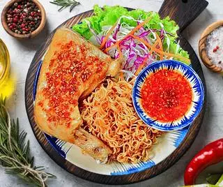 Hình ảnh Mì Trộn (ĐÙI GÀ) Mắm Tỏi