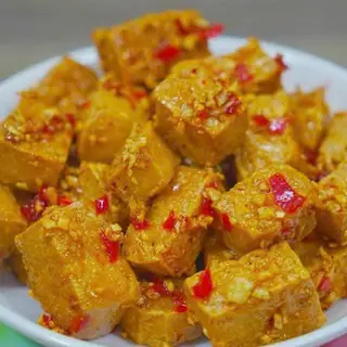 Hình ảnh Đậu hủ chiên mắm tỏi (15 miếng)