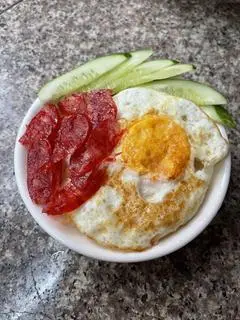 Hình ảnh Xôi trứng lạp xưởng