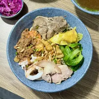 Hình ảnh Mì tươi tả pí lù - nước & khô