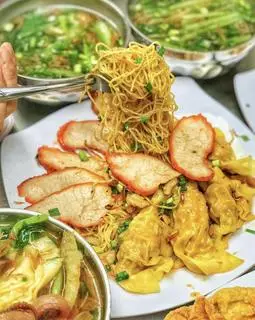 Hình ảnh Mì Sủi Cảo Sốt Dầu Hào Thập Cẩm