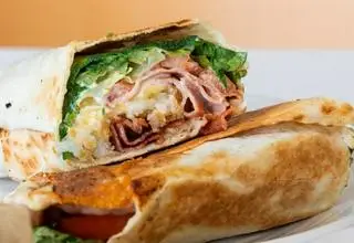 Hình ảnh Tacos nhân thịt gà