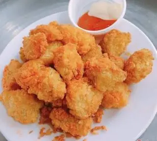 Hình ảnh Gà viên lắc phô mai