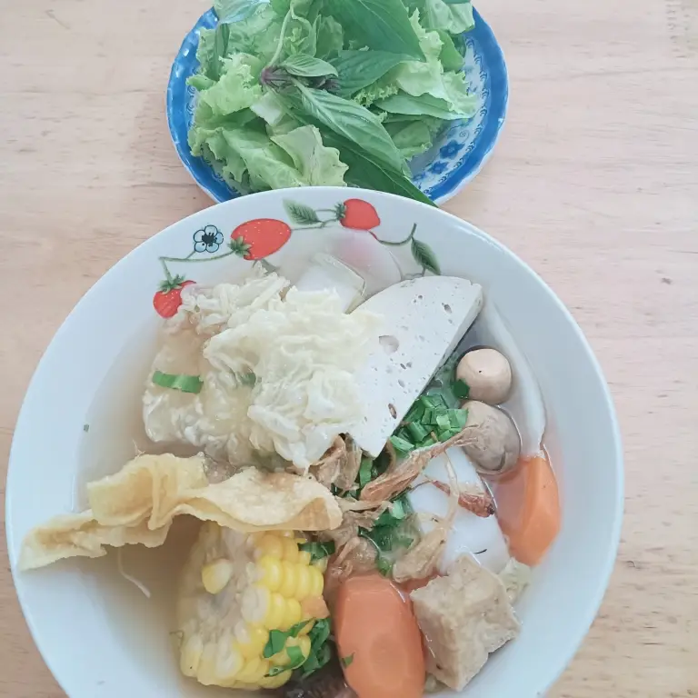 Hình ảnh Bún riêu chay