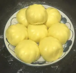 Hình ảnh Bánh Bao Kim Sa Trứng Muối