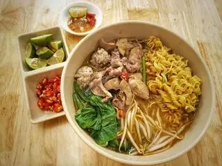 Hình ảnh Mỳ Bò Chua Cay