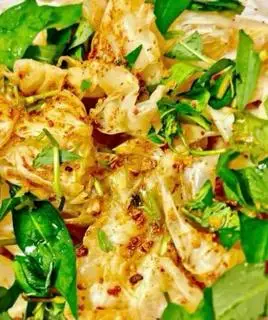 Hình ảnh bánh tráng muối sặc  2 trứng 