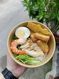 Hình ảnh Bún Đậu +tôm+ức gà+trứng