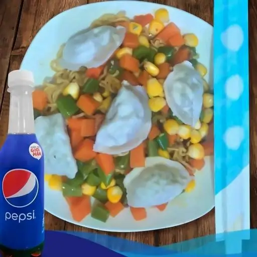Hình ảnh Mì trộn sủi cảo - pepsi