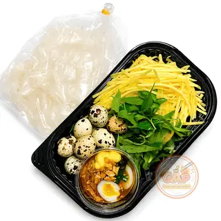 Hình ảnh Bánh Tráng Phơi Sương Chấm Sốt Me Bơ 