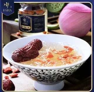 Hình ảnh Yến chưng đại bổ - sâm, kỷ tử, táo đỏ