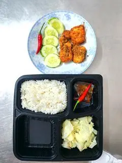 Hình ảnh Cơm Cá Phi Lê Muối Sả Ớt Chiên