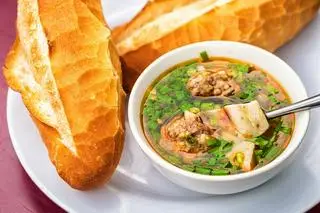 Hình ảnh Xíu mại bánh mì - nhỏ