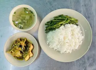 Hình ảnh Cơm gà kho