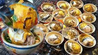 Hình ảnh BÁNH MÌ HỘT VỊT SỐT ME CAY 3 TRỨNG