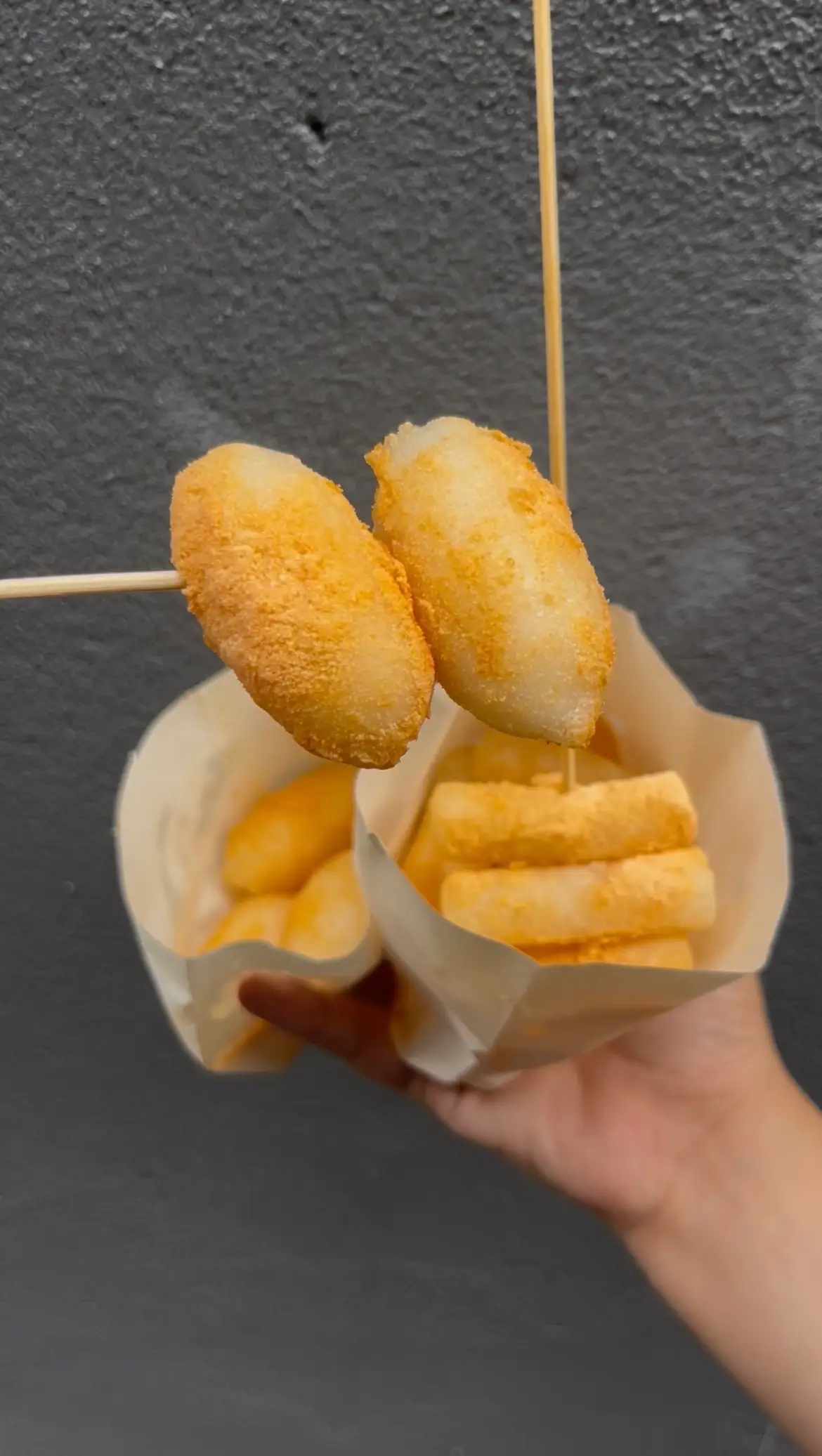 Hình ảnh Tok Cheese Chiên Lắc Phô Mai