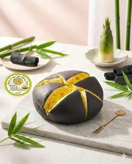 Hình ảnh Bánh Crepe Sầu riêng  than tre - 14cm