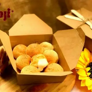Hình ảnh Su Kem Hàn Nhân Phomai Chảy