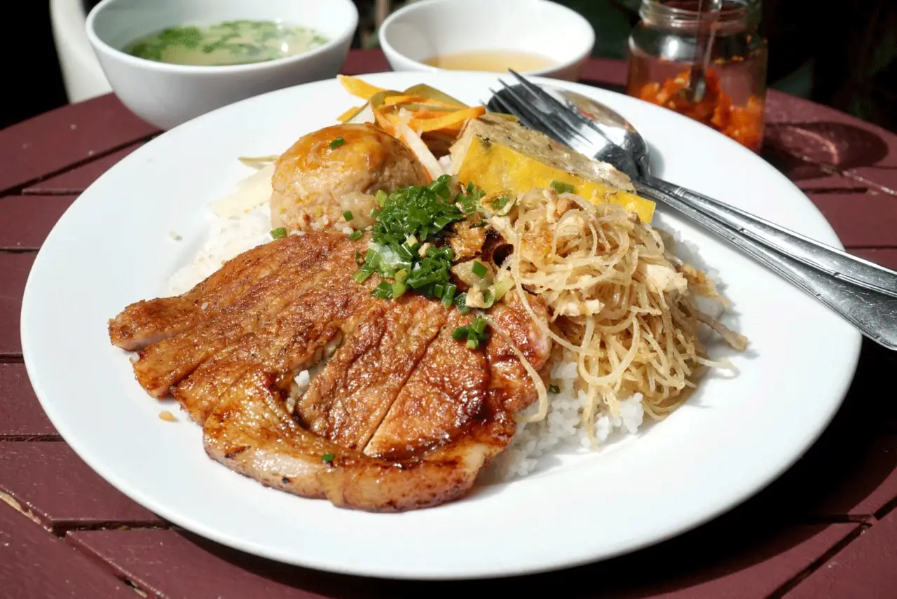 Hình ảnh Cơm tấm Sườn - Bì