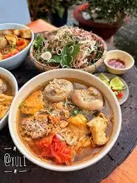 Hình ảnh Canh bún riêu cua đống thập Cẩm giò heo