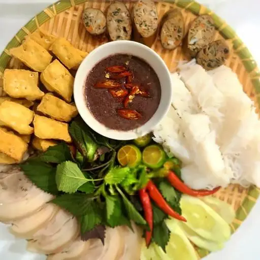 Hình ảnh Bún đậu chân giò dồi sụn