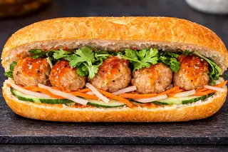 Hình ảnh BÁNH MÌ PATE - XÍU MẠI