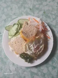 Hình ảnh Cơm Chả Ốp la