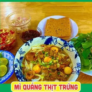 Hình ảnh Mì quảng thịt trứng cút