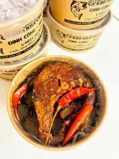 Hình ảnh Cá kho - 1 hộp 800 gram