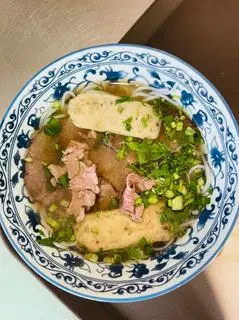 Hình ảnh Bún bò Đông Ba