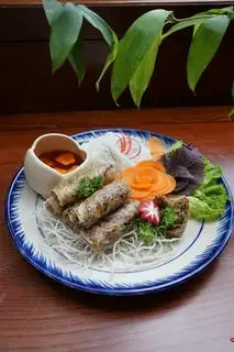 Hình ảnh Bún nem mẹt