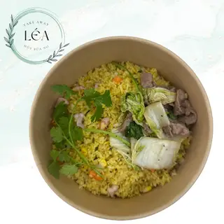 Hình ảnh Cơm xào bò + nước uống ( trà đào, vải hoặc ổi )